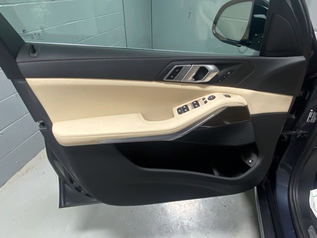 Used 2021 BMW X5 xDrive45e AWD/4WD image 7