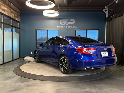 Used 2022 Honda Accord Sport image 5