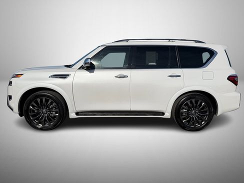Used 2023 Nissan Armada Platinum w/ Captain's Chairs Package image 5