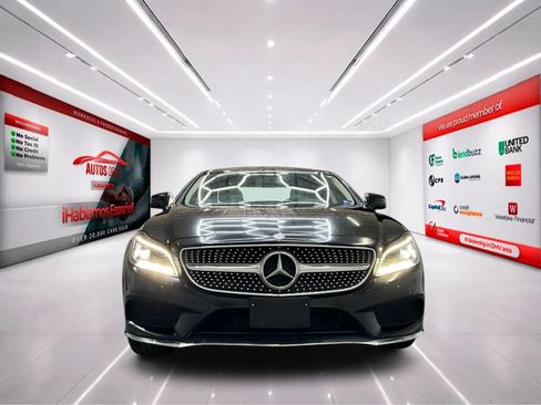 Used 2015 Mercedes-Benz CLS 550 4MATIC w/ Premium Package image 2