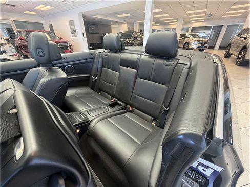 Used 2013 BMW M3 Convertible RWD image 24