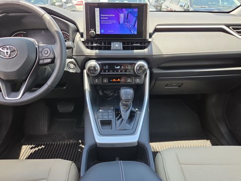 Used 2023 Toyota RAV4 XLE w/ XLE Grade Weather Package AWD/4WD image 22