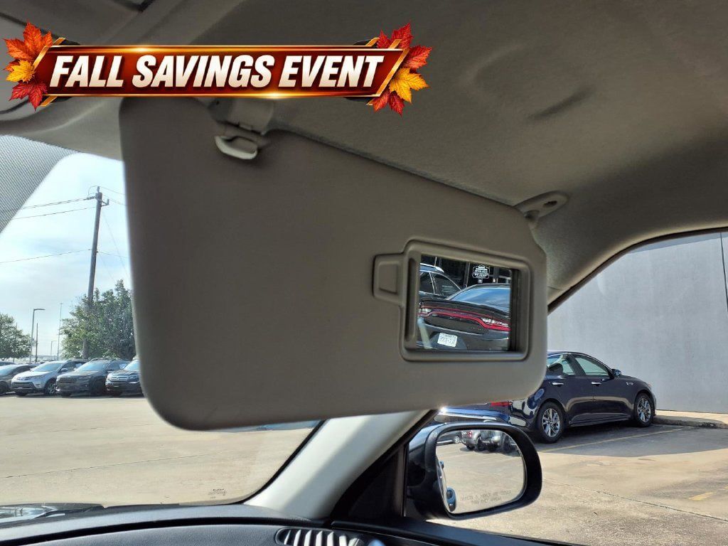 Certified 2022 Kia Soul LX w/ Technology Package FWD image 27