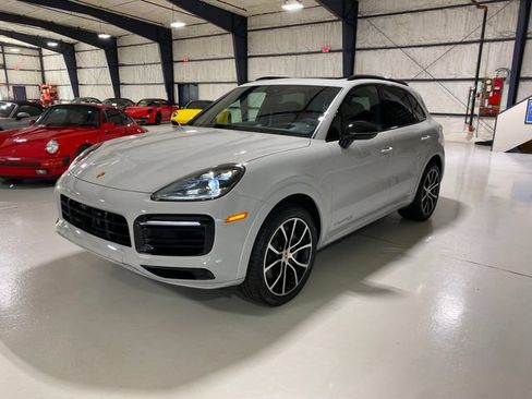 Used 2020 Porsche Cayenne S AWD/4WD image 85