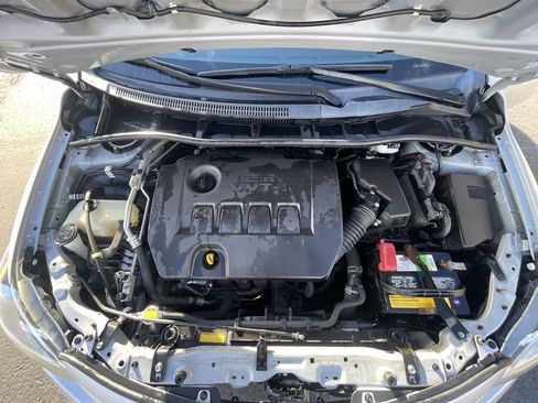 Used 2013 Toyota Corolla S image 23