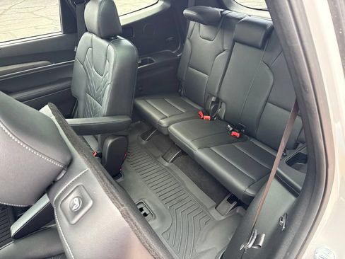 Used 2024 Kia Telluride SX X-Line AWD/4WD image 19