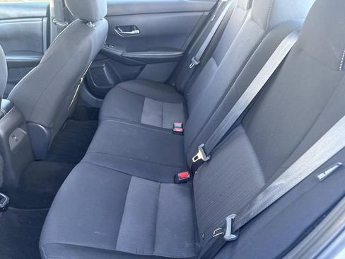 Used 2023 Nissan Sentra SV image 16