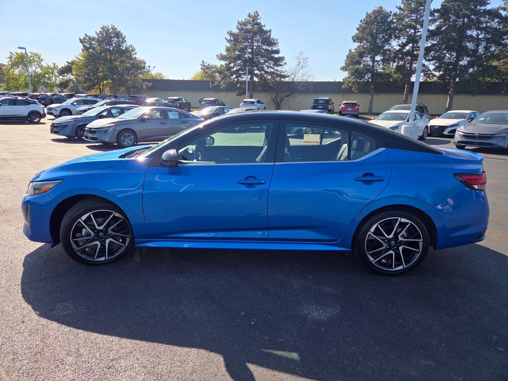 Certified 2025 Nissan Sentra SR w/ SR Premium Package FWD image 22