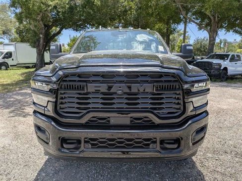 New 2026 RAM 3500 Big Horn AWD/4WD image 8