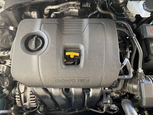 Used 2025 Kia Seltos S FWD image 33