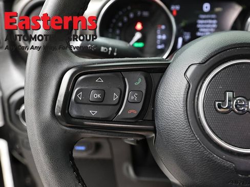 Used 2023 Jeep Wrangler Unlimited w/ 8.4" Radio Group AWD/4WD image 15