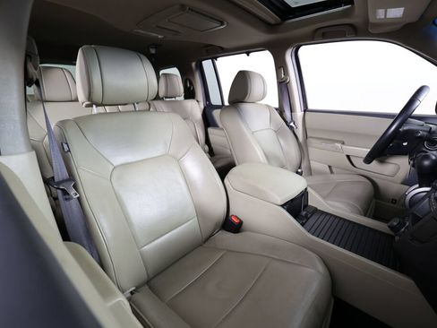 Used 2012 Honda Pilot Touring image 26