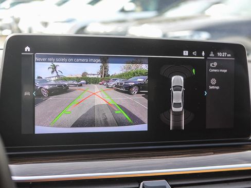 Certified 2023 BMW 530e w/ Convenience Package image 23