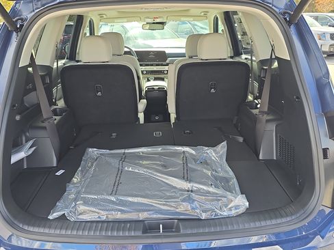 New 2025 Kia Telluride EX w/ EX Captain's Chair Package image 10