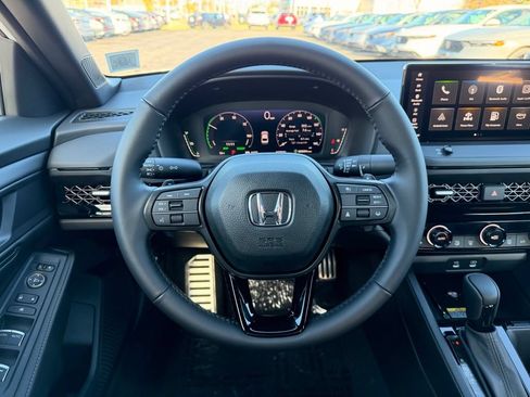 Certified 2025 Honda Accord Sport image 6