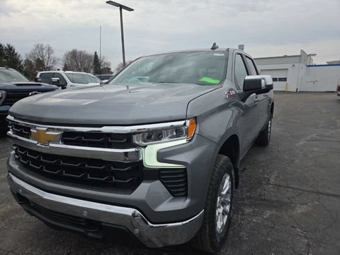 New 2026 Chevrolet Silverado 1500 LT AWD/4WD image 3