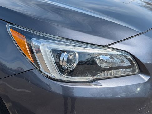 Used 2016 Subaru Outback 2.5i Limited image 16