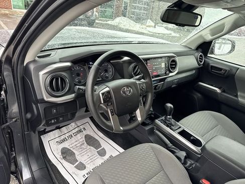 Certified 2023 Toyota Tacoma SR5 image 15