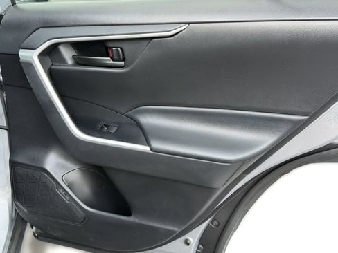 Used 2023 Toyota RAV4 LE FWD image 32