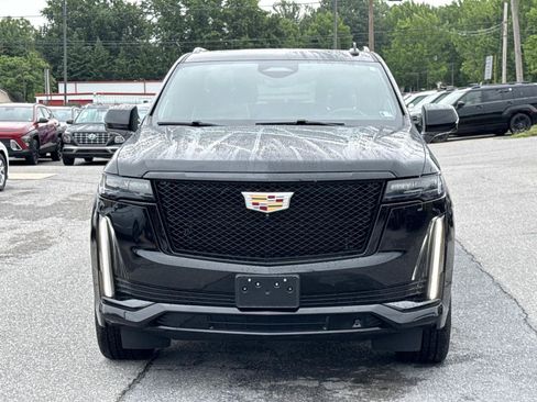 Used 2022 Cadillac Escalade ESV Sport w/ Touring Package AWD/4WD image 29