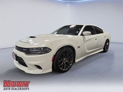 Used 2016 Dodge Charger SRT w/ Harman/Kardon Audio Group