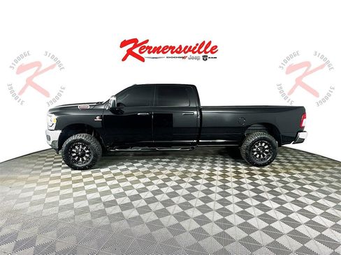 Used 2024 RAM 3500 Tradesman w/ Chrome Appearance Group image 4