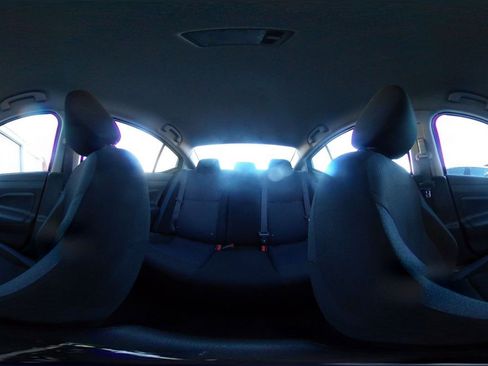 Used 2025 Nissan Versa SV FWD image 40