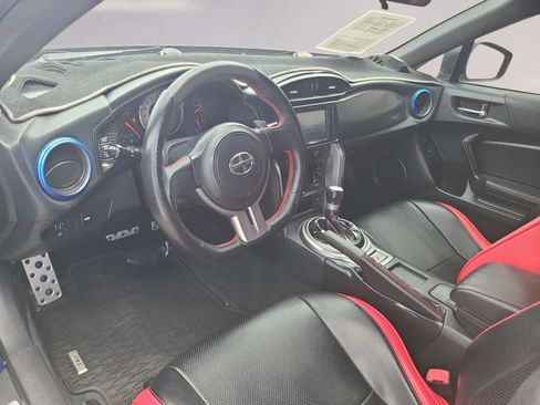 Used 2014 Scion FR-S image 16