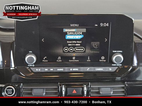 Used 2024 Nissan Pathfinder SV FWD image 13