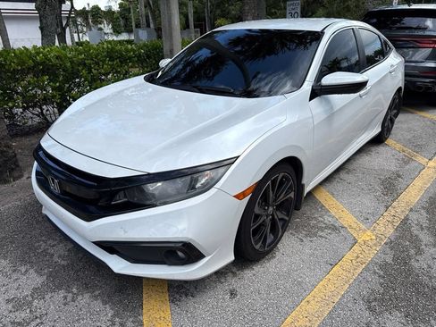 Used 2020 Honda Civic Sport image 2