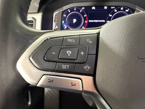 Used 2020 Volkswagen Atlas Cross Sport SEL w/ Cross Sport MDO Package image 17