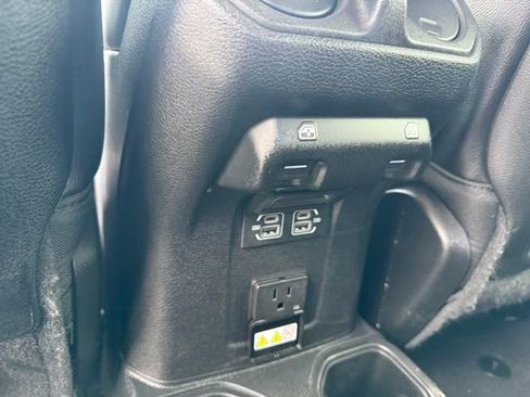 Used 2021 Jeep Gladiator Mojave image 18