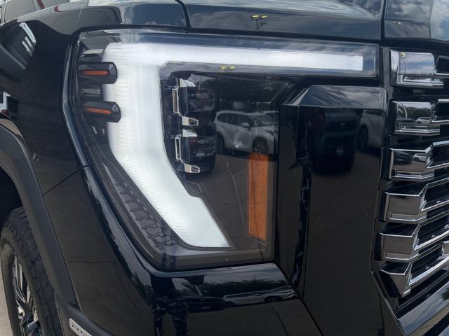 Used 2025 GMC Sierra 2500 Denali Ultimate w/ Max Trailering Package AWD/4WD image 23