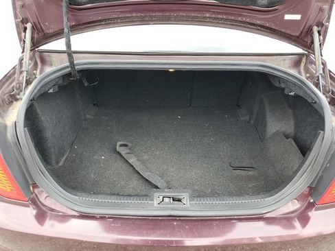 Used 2011 Ford Fusion SE FWD image 6