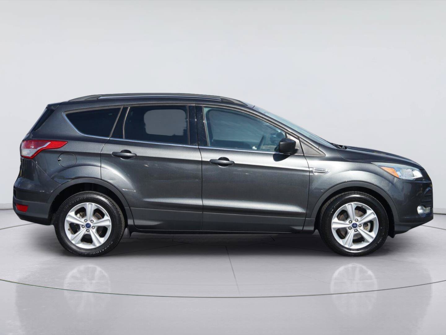 Used 2016 Ford Escape SE w/ Equipment Group 201A FWD image 5