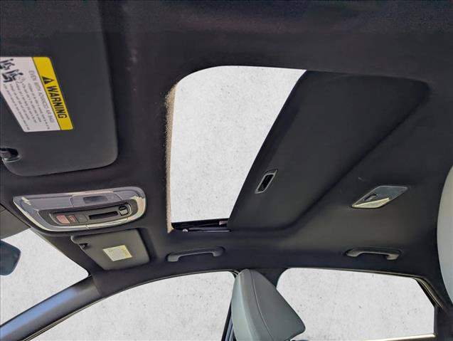 Certified 2025 Hyundai Elantra Limited FWD image 23
