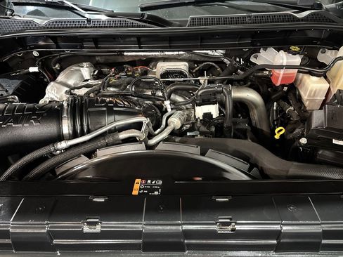 Used 2024 GMC Sierra 2500 Denali w/ Denali Reserve Package image 11