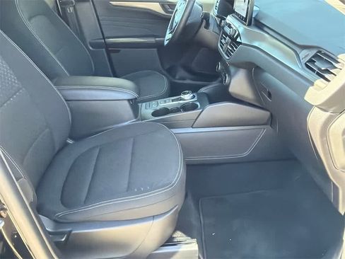 Used 2023 Ford Escape Active image 12
