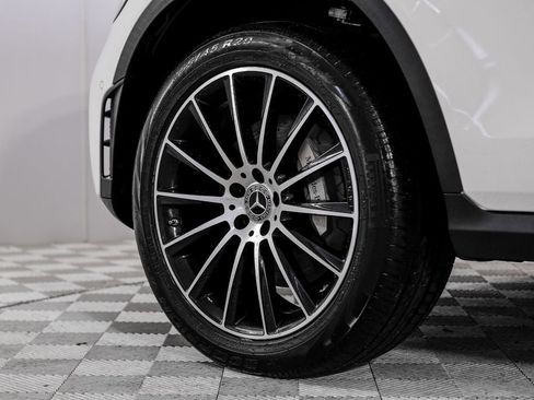 Used 2022 Mercedes-Benz GLC 300 w/ AMG Line image 60