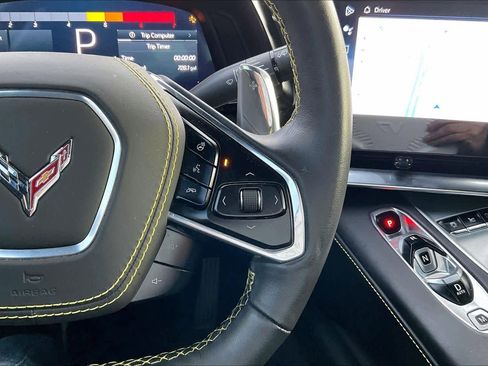 Used 2024 Chevrolet Corvette Stingray Premium Cpe w/ Z51 Performance Package image 21