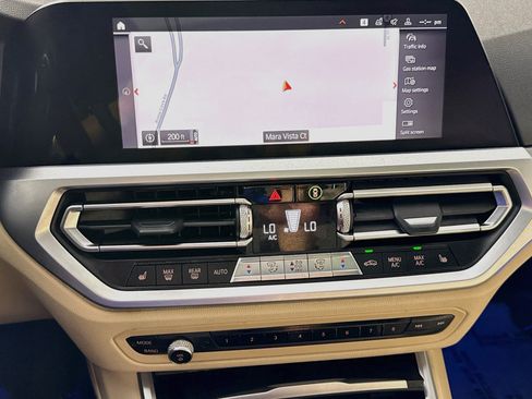Used 2019 BMW 330i Sedan w/ Premium Package RWD image 18