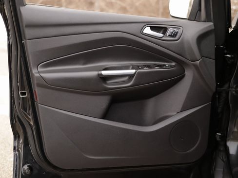 Used 2014 Ford Escape Titanium w/ Equipment Group 401A image 23