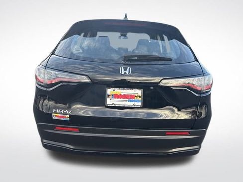 Certified 2024 Honda HR-V LX image 4