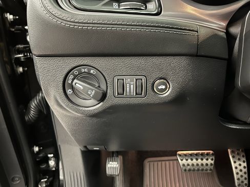 Certified 2023 Dodge Challenger R/T w/ Plus Package image 30