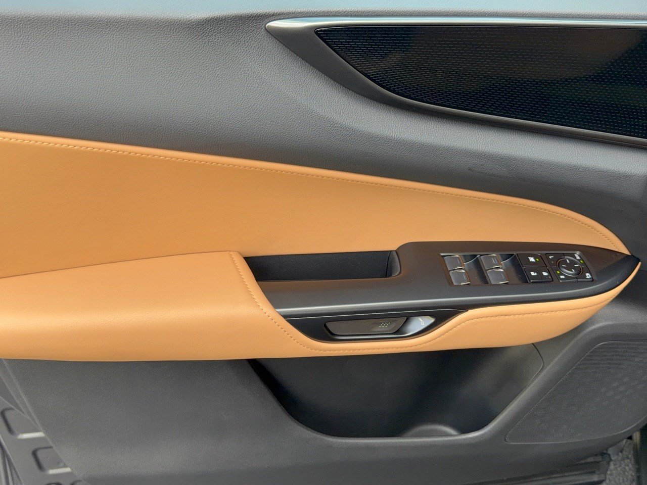 New 2026 Lexus NX 350 AWD image 14
