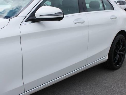 Used 2018 Mercedes-Benz C 300 4MATIC Sedan image 45
