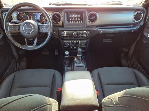 Used 2019 Jeep Wrangler Unlimited Sport S image 13