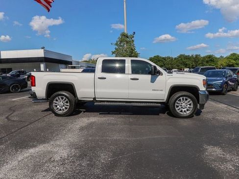 Used 2019 GMC Sierra 2500 4x4 Crew Cab image 11