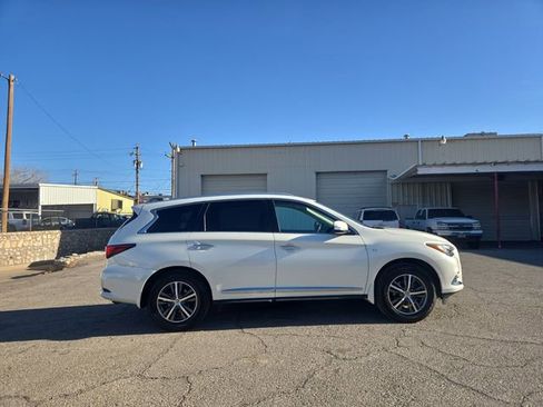 Used 2020 INFINITI QX60 Luxe image 2