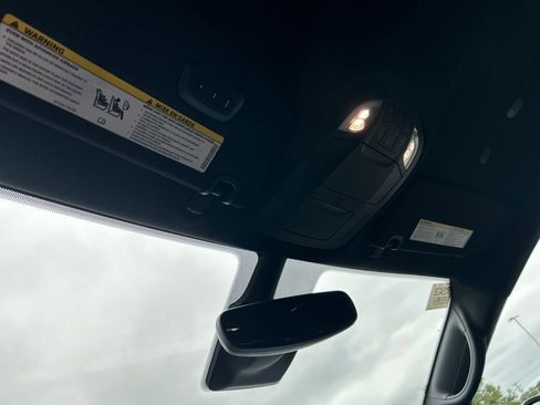 New 2026 Chrysler Pacifica Select image 19